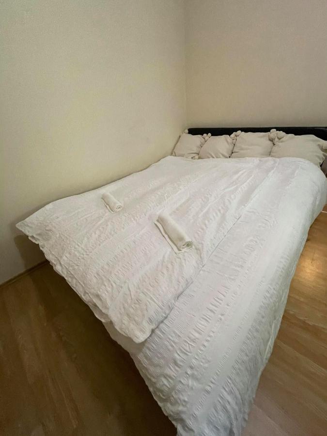 Szeged Suncity Apartman Сегед Экстерьер фото